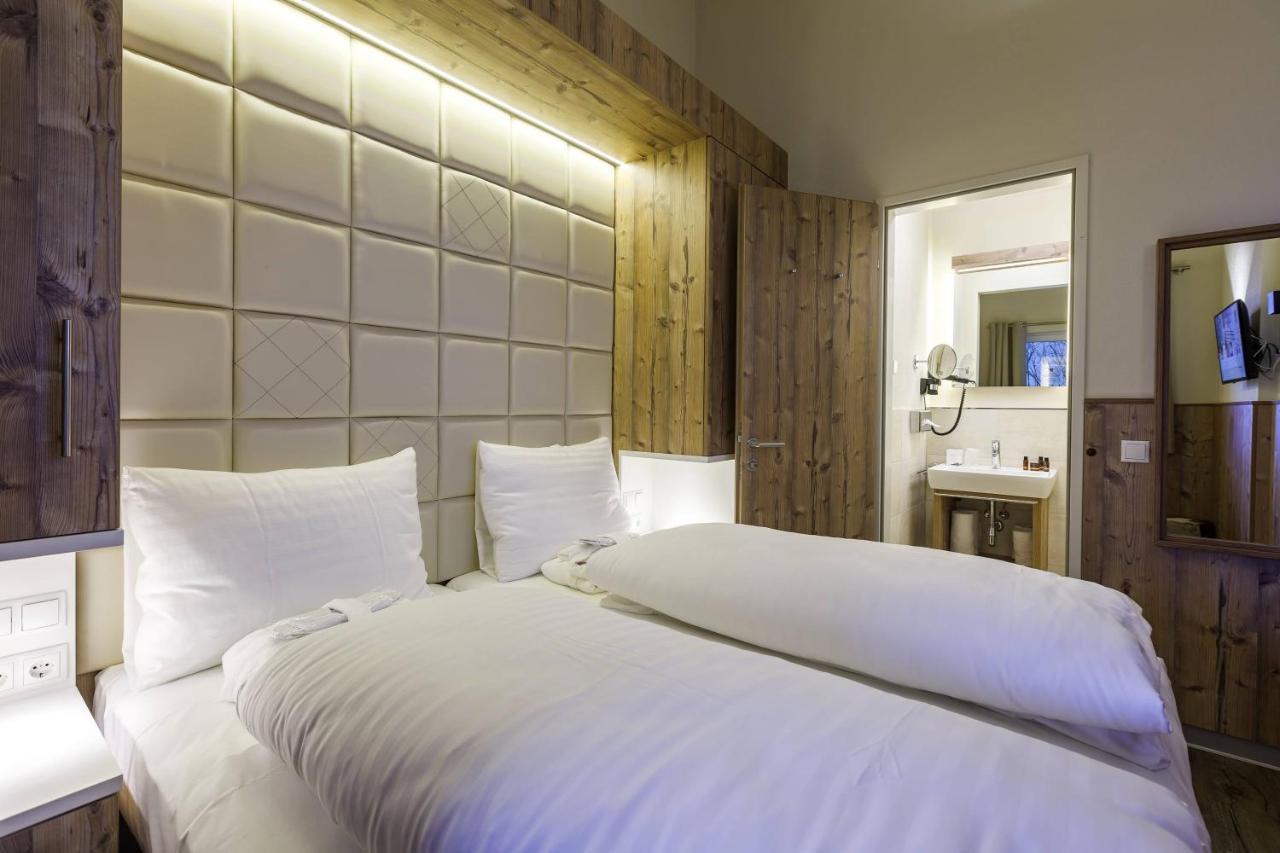 Avenida Mountain Aparthotel 4*
