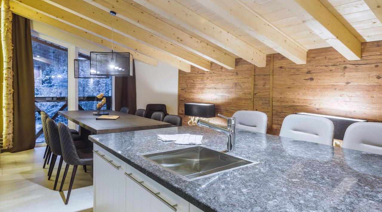 Avenida Mountain Aparthotel 4*