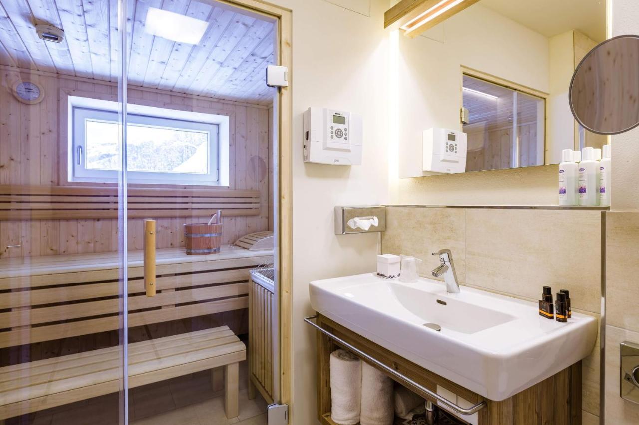 Avenida Mountain Aparthotel