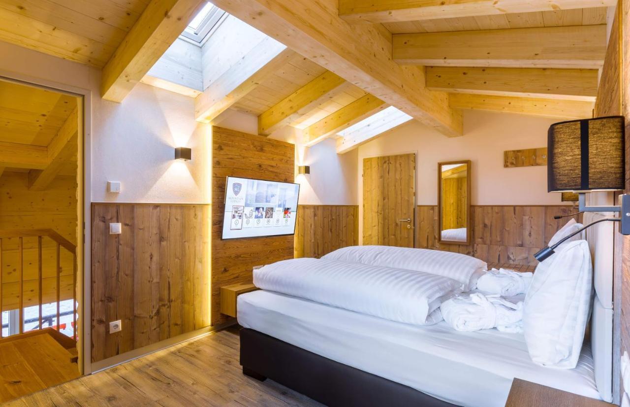 Aparthotel Avenida Mountain 4*